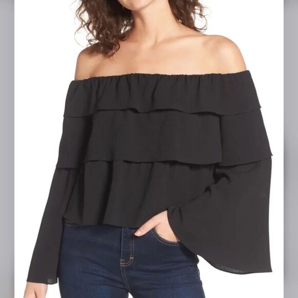 STOREE Ruffle Off the Shoulder Top - Picture 1 of 4